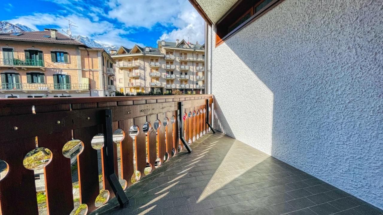 Appartamento Europa - Affitti Brevi Italia Бардонеккия Экстерьер фото